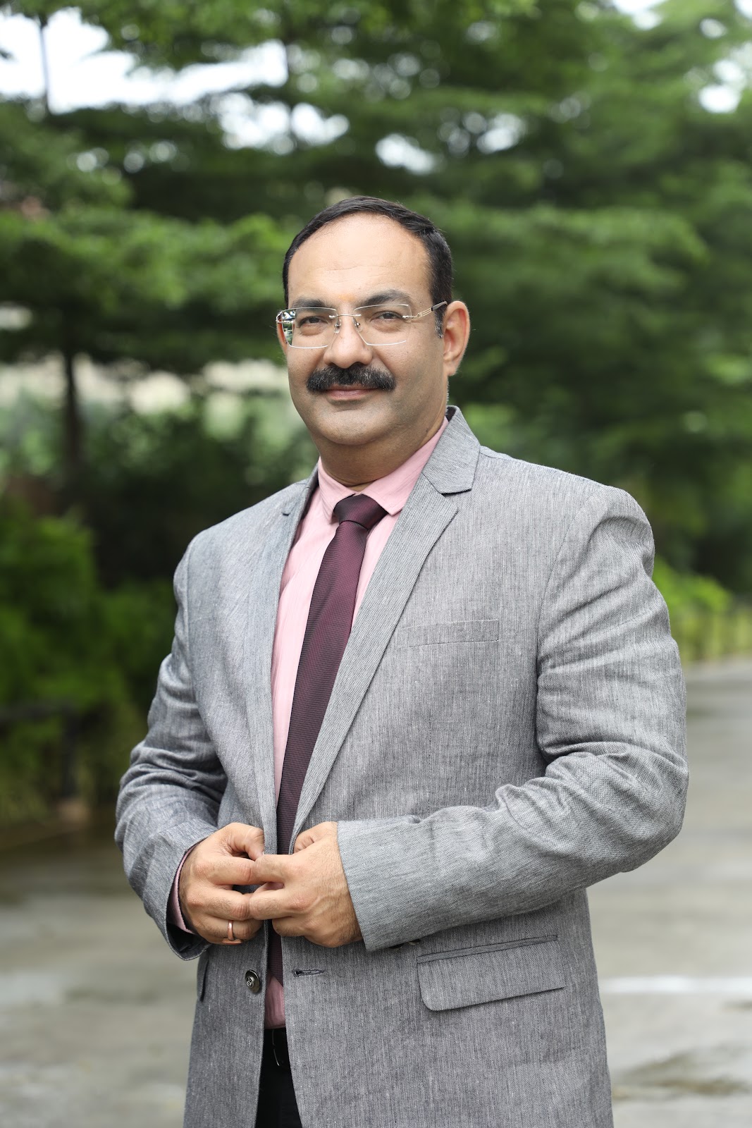 Mr. Amit Kothari — Insurance & Finance Business Growth Coach
